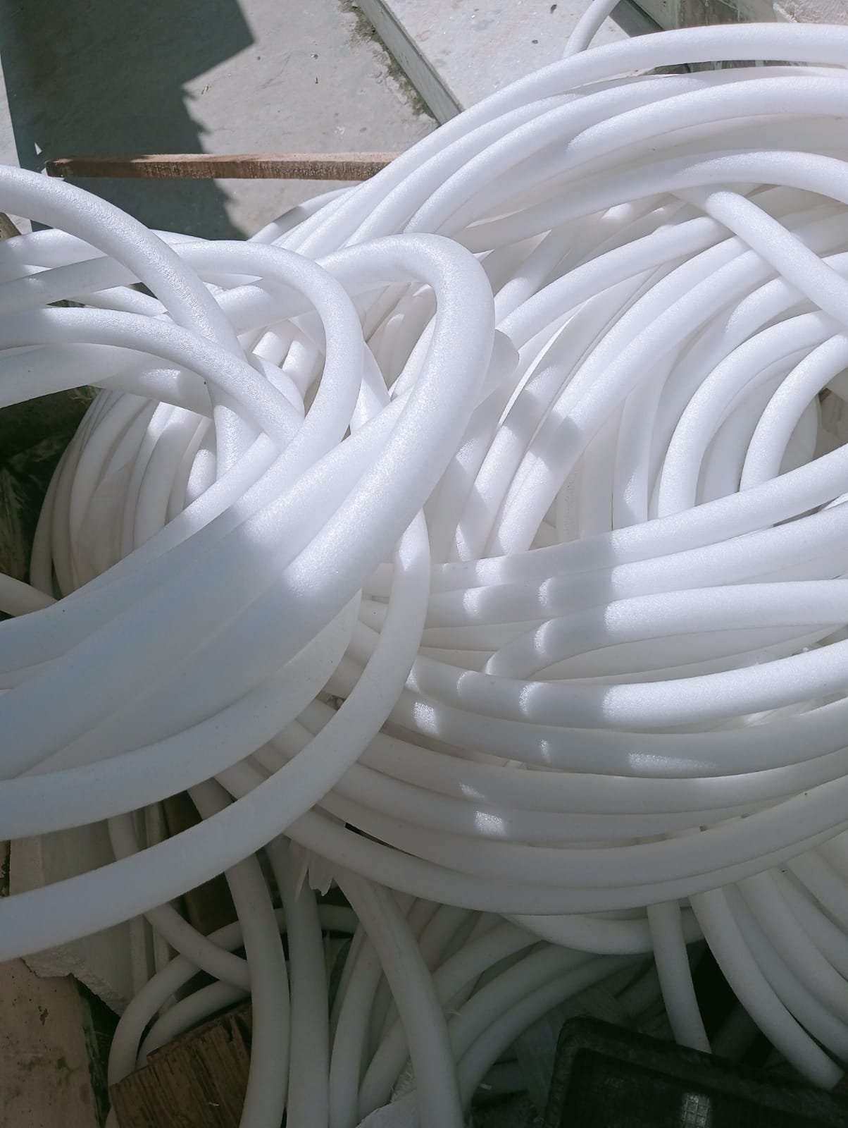 Aritech label tag on rod coil